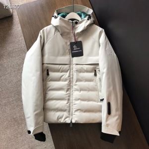 MONCLER さわやかに新品おすすめ【202020年】今きてる最先端ブランド　モンクレール ダウンジャケット メンズ
