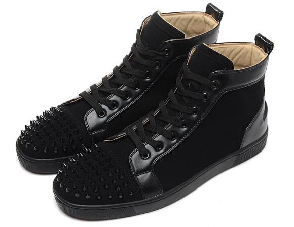 上品上質 Christian Louboutinクリスチャンルブタンコピー 独特な色合いのスパイク スニーカー