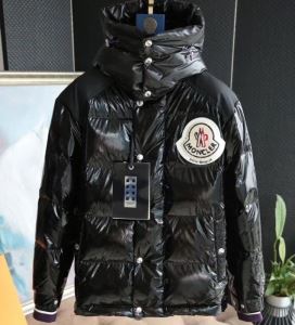 最高にCOOL秋冬新作 MONCLER 2020年秋冬に欠かせない モンクレール ダウンジャケット2色可選 秋めいてくるとシックな着こなし