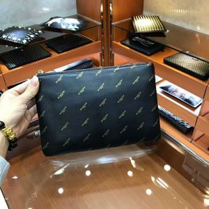耐久性のある 2020春夏新作 バレンシアガ BALENCIAGA ポーチ2色可選