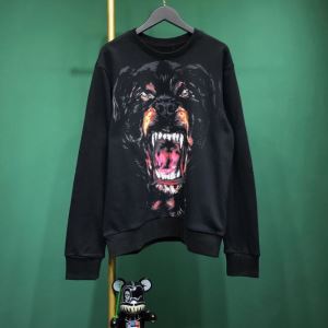 2020春夏のトレンド新商品 魅力的なカラー使い ジバンシー GIVENCHY プルオーバーパーカー