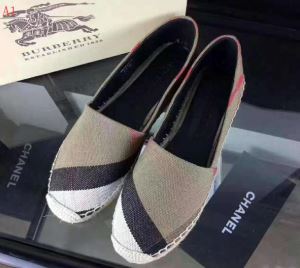 希少性の高い2色選択可ローヒールレディース シューズ バーバリー BURBERRY 2020春夏新作