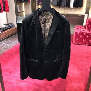 3色可選フェンディ 普段使いにも最適なアイテム FENDI 20新作です ハーフコート 安心安全人気通販
