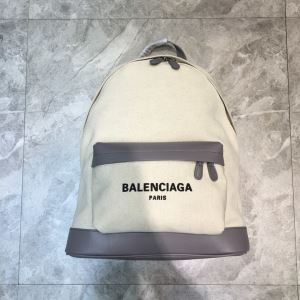 レディースバッグ おしゃれ刷新に役立つ バレンシアガ BALENCIAGA オススメのアイテムを見逃すな