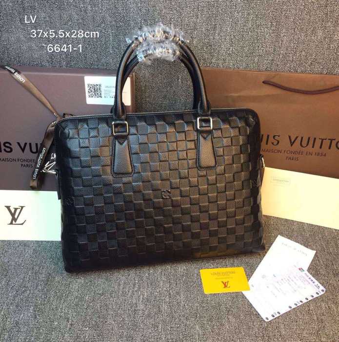格安 2020 ルイ ヴィトンLOUIS VUITTON 手持ちショルダー掛け 66411