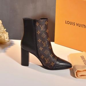 LOUIS VUITTON 秋冬ファッションコーディネート ルイ ヴィトン 重要2020秋冬トレンド ハイヒール 機能性が良くブランド新品