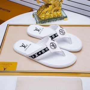 ルイ ヴィトン LOUIS VUITTON ぜひ今年のトレンドをチェック 2色可選 2020年春夏流行ファッション サンダル ちょっと大人の印象