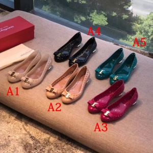 夏先に大活躍する 2020春夏の大注目トレンド サルヴァトーレフェラガモ FERRAGAMO ローファー 多色可選