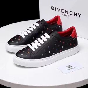 スニーカー 安心安全人気通販 ジバンシー ストリート界隈でも人気 GIVENCHY