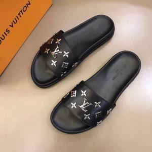 今年春夏ファション流行り 透け感新作がイチ推し サンダル 2020SSのトレンド商品 ルイ ヴィトン LOUIS VUITTON
