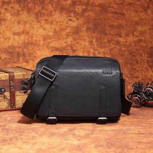 【2020秋冬】今きてる最先端ブランド ミニバッグ 現在流行中のおすすめ人気 ロエベ LOEWE 人気ブランドの新作秋冬トレンド
