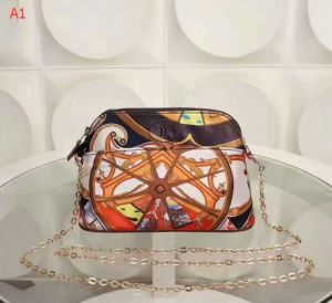 2020最新入荷 エルメス HERMES デザイン性の高い 多色選択可ショルダーバッグ