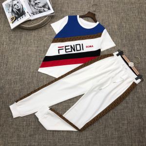 2020夏ファション新品 FENDI フェンディ ジャージ 上下セット 2色可選 上品な涼やかさある印象に