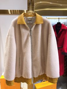 ハーフコート 2020トレンドファッション新品 シャネル 今季トレンドをうまく取り CHANEL お洒落で秋冬注目トレンド