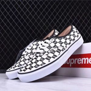 ランニングシューズ Supreme X Vans联名 話題の新作到着Supreme Checkers 18ＳＳ美品