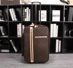 スーツケース 2020春夏の大注目トレンド ルイ ヴィトン発表の新作モデル LOUIS VUITTON