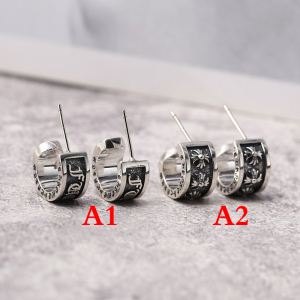 カジュアルを一歩大人に イヤリング 多色可選 クロムハーツ2020夏色っぽさ CHROME HEARTS 夏らしい爽やかさ