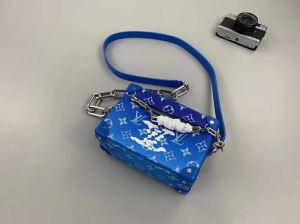 ルイ ヴィトン オススメのアイテムを見逃すな LOUIS VUITTON １点限りVIPセール レディースバッグ