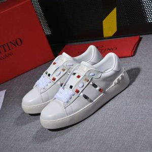 秋季超人気アイテム VALENTINO ヴァレンティノ 最近人気一番カジュアルシューズ 男女兼用
