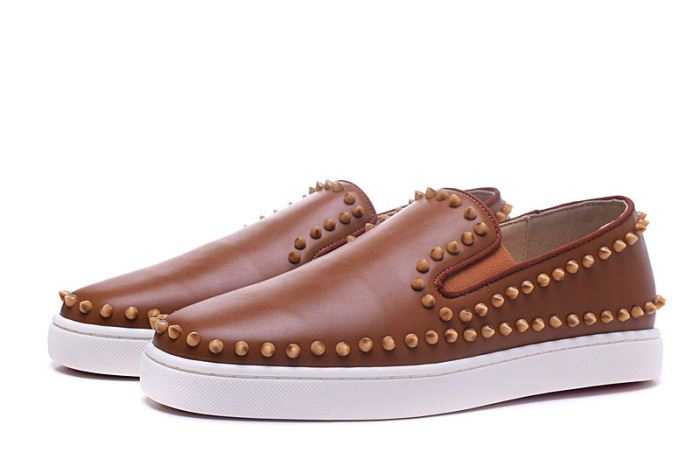 首胸ロゴ2020秋冬クリスチャンルブタン Christian Louboutin フラットシューズ
