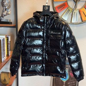 MONCLER モンクレール ダウンジャケット2020トレンド秋冬おすすめ安い 冬のスタイルの幅が広がりそう