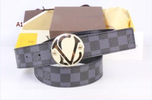 定番品質保証 ルイ ヴィトン LOUIS VUITTON 超目玉新作 ベルト 多色可選 個性的なモデル