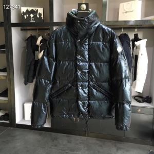 お洒落で秋冬注目トレンド MONCLER ダウンジャケット メンズ モンクレール 驚くほどの保温性がある 3色可選