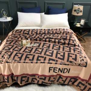 おすすめする注目トレンド フェンディ【2020秋冬】今きてる最先端ブランド FENDI 寝具4点セット