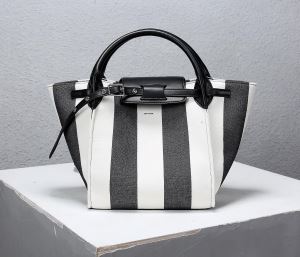 お洒落トレンド人気 セリーヌ CELINE 2020即旬な装いに レディースバッグきちんと感が抜群 きれいめ上品に