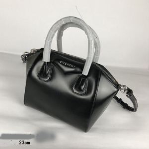 2020最安値ジバンシー GIVENCHY バッグ レディース 美品入手困難