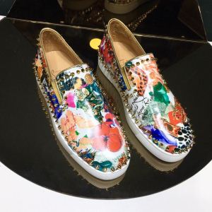 クリスチャンルブタン Christian Louboutin スニーカー、靴 カジュアルシューズ 春夏超人気の最新作