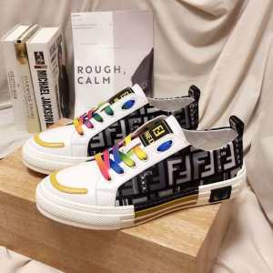 秋冬にお世話になる定番 フェンディ FENDI 2020トレンド秋冬おすすめ安い ランニングシューズ 毎日はちょっとイイ秋冬新品