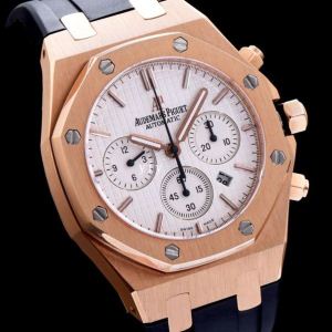 AUDEMARS PIGUET オーデマ ピゲ 腕時計 【2020年】夏のファッション 夏おすすめ人気ブランドアイテム