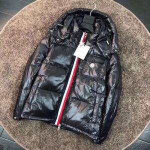 モンクレール 2020年人気満々のブランドMONCLER ダウンジャケット メンズ 2色可選カジュアルスタイルに