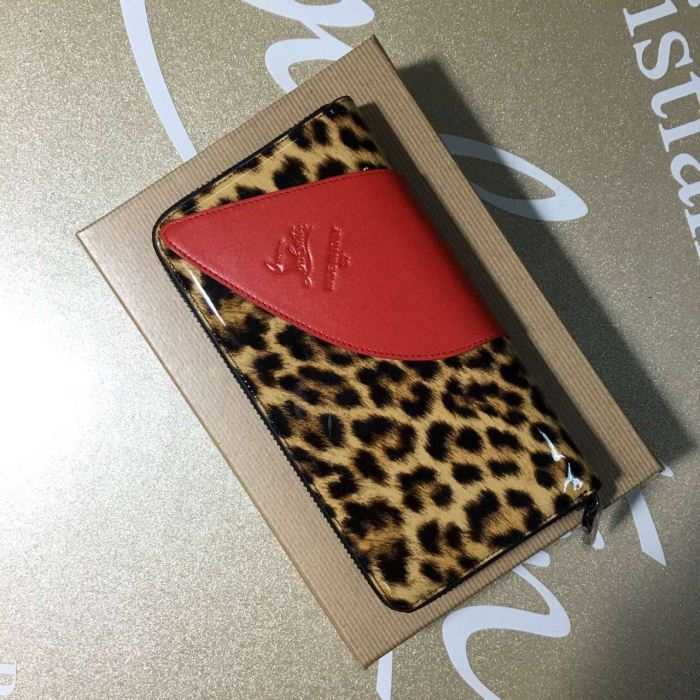 2020秋冬おすすめオススメ クリスチャンルブタン Christian Louboutin 長財布