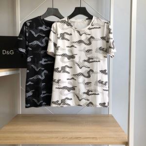 2020話題の商品 2色可選 ルイ ヴィトン LOUIS VUITTON 飽きもこないデザイン 半袖Tシャツ