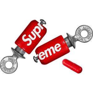 アクセサリー 手の届くプライスが魅力的 シュプリーム SUPREME 20SSトレンド