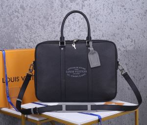 20SSトレンド ビジネスバッグ 日本未入荷カラー ルイ ヴィトン LOUIS VUITTON