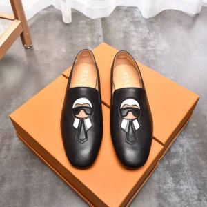 フェンディ FENDI カジュアルシューズ 2020年春夏のトレンドアイテム 定番のスタイル春夏限定
