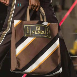 超お買い得 フェンディ FENDI 2020最高ランキング ハンドバッグ 多色可選