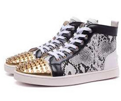 品質にこだわり抜いたChristian Louboutinクリスチャンルブタン美脚効果 ハイトップシューズ