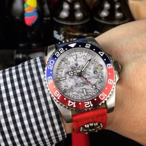 2020秋冬トレンドアイテム ロレックス ROLEX 腕時計 大人かわいい秋冬コーデを楽しみ