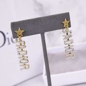 2020モデル ディオール DIOR ストリート感あふれ イヤリング 人気の高いブランド