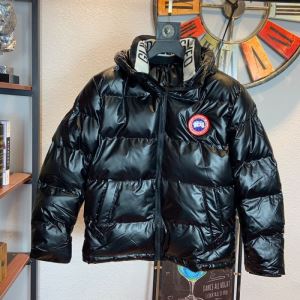 【最新】2020年秋冬のトレンド速報 CANADA GOOSE カナダグースやっ...