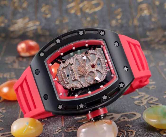 存在感のある 2020 リシャールミル RICHARD MILLE 透かし彫りムーブメント 男性用腕時計