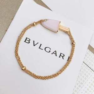 ブレスレット オシャレな印象に ブルガリ 夏らしい爽やかさ BVLGARI 2020春夏も引き続き人気セール