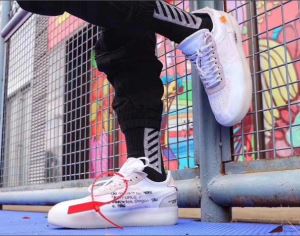 スニーカー 抗菌防臭加工 OffWhite オフホワイト 2020秋冬 数に限りがある