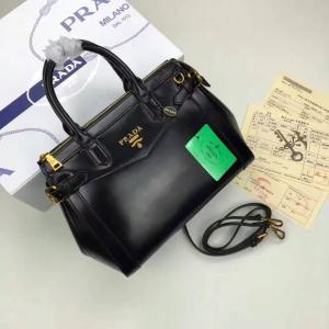 選べる極上 手持ちショルダー掛 け多色選択可 PRADA プラダ