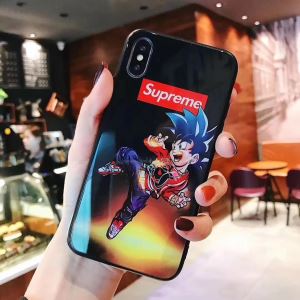 SUPREME 毎日はちょっとイイ秋冬新品 スマートフォンケース 2020秋冬流行ファション シュプリーム ファッショントレンドを早速チェック