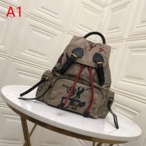 夏っぽさ新作アイテム リュック 着るだけで上品なスタイル バーバリー BURBERRY 最も目立ったブランド新品 2色選択可